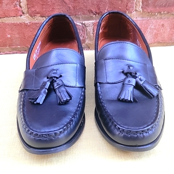 Allen Edmonds Schreier All-Leather Men's Tassel Loafers, Sz 9.5D - Picture 2 of 11